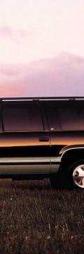CHEVROLET Suburban (GMT400) Technical сharacteristics

