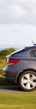 CHEVROLET Cruze Hatchback 1.8 16V (141 Hp) 技術仕様
