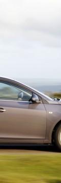 CHEVROLET Cruze Hatchback 1.8 16V (141 Hp) 技術仕様
