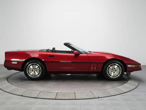 CHEVROLET Покоління
 Corvette Convertible IV 5.7 i V8 (282 Hp) Технічні характеристики
